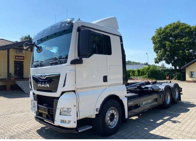 MAN TGX 26.440 - Крюковой мультилифт: фото 2 MAN TGX 26.440 - Крюковой мультилифт: фото 2