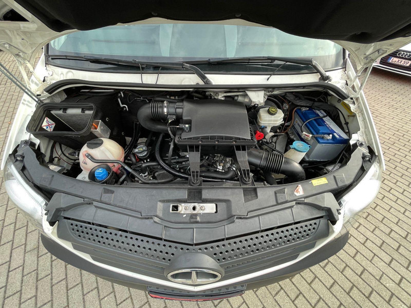 Машина скорой помощи Mercedes-Benz 519 CDI Ambulance: фото 12 Машина скорой помощи Mercedes-Benz 519 CDI Ambulance: фото 12