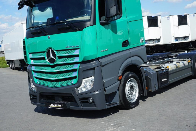 Mercedes-Benz ACTROS / 2548 / ACC / E 6 / MP 5 / MEGA / BDF 7,82 M / RETARDER в лизинг Mercedes-Benz ACTROS / 2548 / ACC / E 6 / MP 5 / MEGA / BDF 7,82 M / RETARDER: фото 20