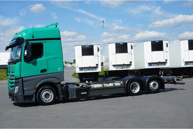 Mercedes-Benz ACTROS / 2548 / ACC / E 6 / MP 5 / MEGA / BDF 7,82 M / RETARDER - Грузовик-контейнеровоз/ Сменный кузов: фото 3 Mercedes-Benz ACTROS / 2548 / ACC / E 6 / MP 5 / MEGA / BDF 7,82 M / RETARDER - Грузовик-контейнеровоз/ Сменный кузов: фото 3