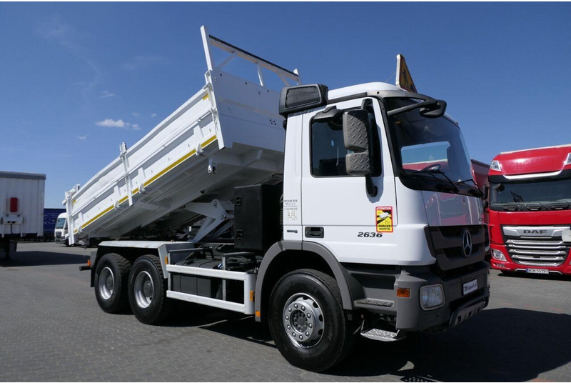 Самосвал Mercedes-Benz ACTROS 2636: фото 9