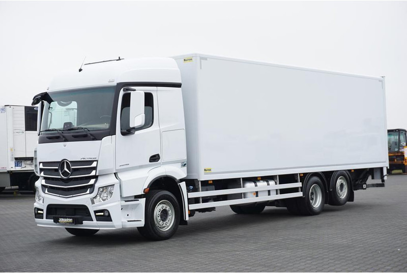 Mercedes-Benz ACTROS / 2645 / E 6 / KONTENER + WINDA / 22 PALETY / ŁAD. 13 467 - Грузовик с закрытым кузовом: фото 2 Mercedes-Benz ACTROS / 2645 / E 6 / KONTENER + WINDA / 22 PALETY / ŁAD. 13 467 - Грузовик с закрытым кузовом: фото 2