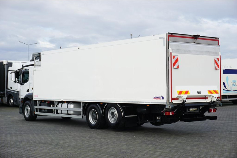 Рефрижератор Mercedes-Benz ANTOS / 2535 / EURO 6 / CHŁODNIA + WINDA / 23 PALETY / OŚ SKRĘTN: фото 6 Рефрижератор Mercedes-Benz ANTOS / 2535 / EURO 6 / CHŁODNIA + WINDA / 23 PALETY / OŚ SKRĘTN: фото 6