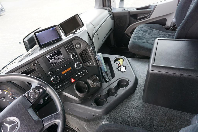 Рефрижератор Mercedes-Benz ANTOS / 2535 / EURO 6 / CHŁODNIA + WINDA / 23 PALETY / OŚ SKRĘTN: фото 9 Рефрижератор Mercedes-Benz ANTOS / 2535 / EURO 6 / CHŁODNIA + WINDA / 23 PALETY / OŚ SKRĘTN: фото 9