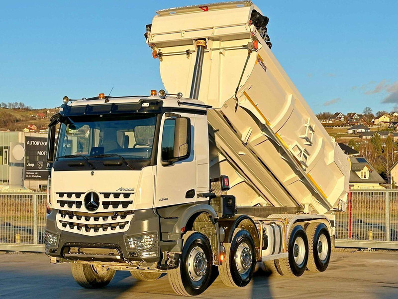 Mercedes-Benz AROCS 3248 * KIPPER * 8x4 * TOPZUSTAND - Самосвал: фото 4 Mercedes-Benz AROCS 3248 * KIPPER * 8x4 * TOPZUSTAND - Самосвал: фото 4