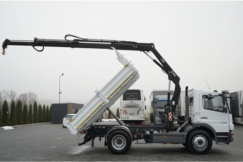 Mercedes-Benz ATEGO 1218 / 4x2 / WYWROTKA + HDS HIAB 0088 BS-3 / PILOT /MANU - Самосвал, Автоманипулятор: фото 5 Mercedes-Benz ATEGO 1218 / 4x2 / WYWROTKA + HDS HIAB 0088 BS-3 / PILOT /MANU - Самосвал, Автоманипулятор: фото 5