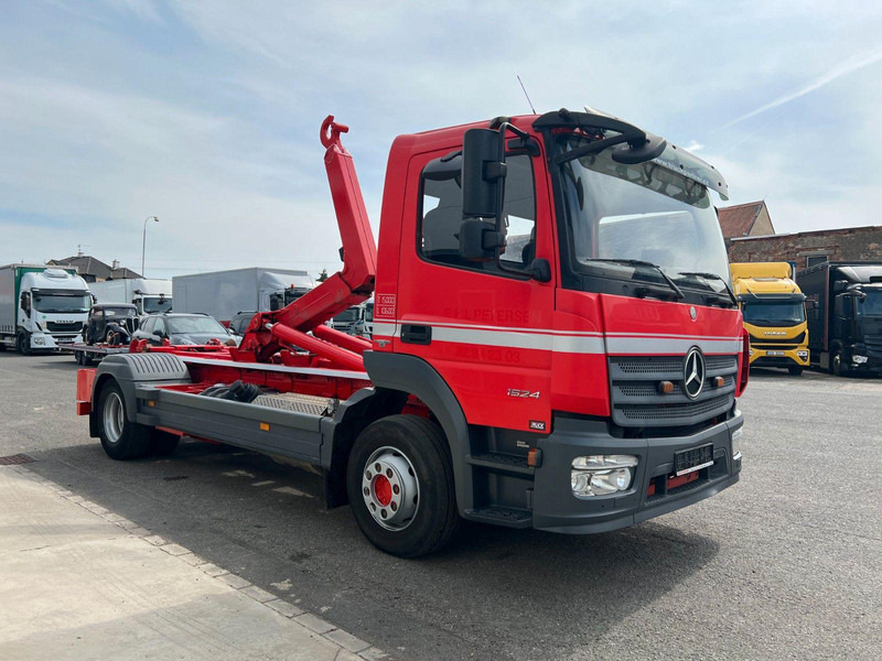 Mercedes-Benz ATEGO 1524, ABROLLKIPPER HIAB 1570MM - Грузовик бортовой/ Платформа, Автоманипулятор: фото 3 Mercedes-Benz ATEGO 1524, ABROLLKIPPER HIAB 1570MM - Грузовик бортовой/ Платформа, Автоманипулятор: фото 3