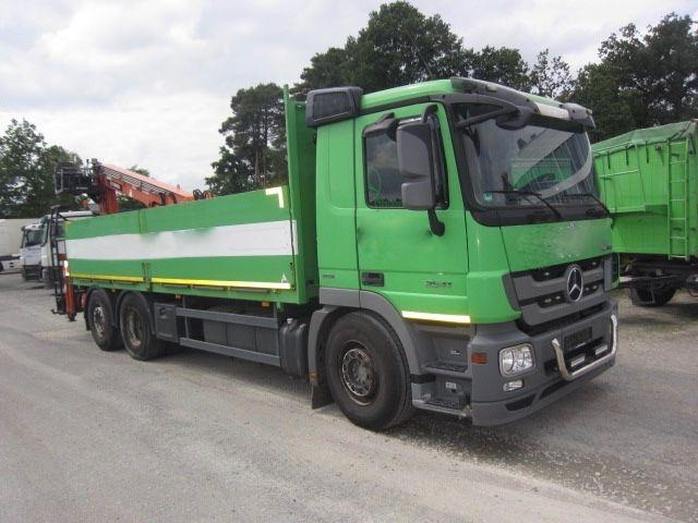 Mercedes-Benz Actros 2541 mit Atlas -Kran - Грузовик бортовой/ Платформа, Автоманипулятор: фото 1 Mercedes-Benz Actros 2541 mit Atlas -Kran - Грузовик бортовой/ Платформа, Автоманипулятор: фото 1