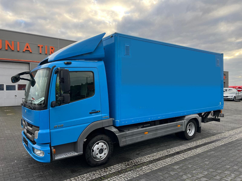 Mercedes-Benz Atego 818 BOX CONTAINER + LIFT 1.HAND (DE) - Грузовик с закрытым кузовом: фото 2 Mercedes-Benz Atego 818 BOX CONTAINER + LIFT 1.HAND (DE) - Грузовик с закрытым кузовом: фото 2