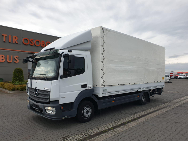 Mercedes-Benz Atego 818 TILT+LIFT 1.HAND 72000km !! - Грузовик с закрытым кузовом: фото 1 Mercedes-Benz Atego 818 TILT+LIFT 1.HAND 72000km !! - Грузовик с закрытым кузовом: фото 1