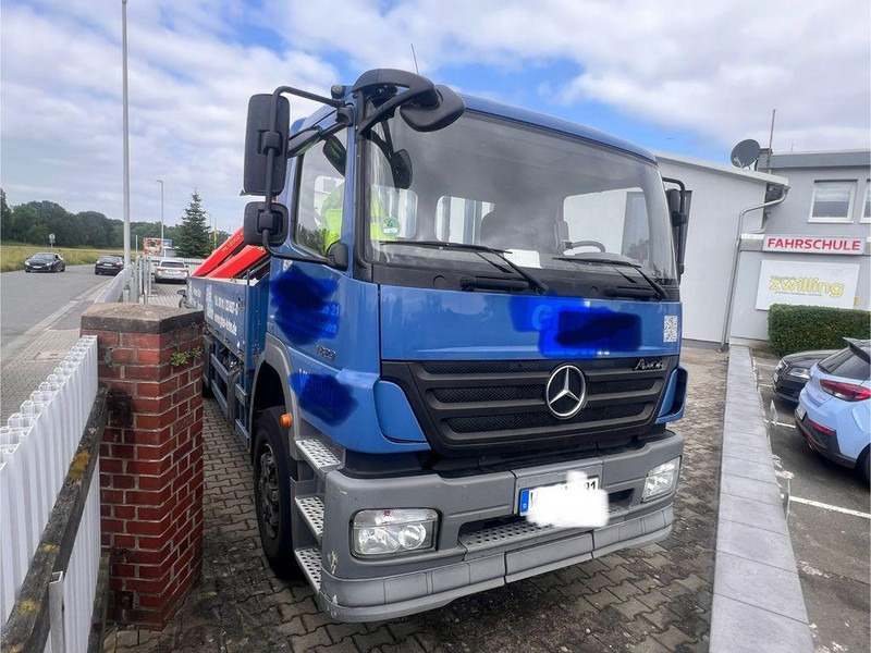 Mercedes-Benz Axor 1829 Palfinger hátsó daru PK 12002 klíma - Грузовик бортовой/ Платформа, Автоманипулятор: фото 2 Mercedes-Benz Axor 1829 Palfinger hátsó daru PK 12002 klíma - Грузовик бортовой/ Платформа, Автоманипулятор: фото 2
