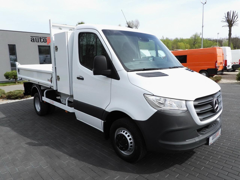 Mercedes-Benz SPRINTER 516 WYWROTKA TEMPOMAT BLIŹNIACZE KOŁA KLIMATYZACJA 160 - Малотоннажный самосвал: фото 4 Mercedes-Benz SPRINTER 516 WYWROTKA TEMPOMAT BLIŹNIACZE KOŁA KLIMATYZACJA 160 - Малотоннажный самосвал: фото 4