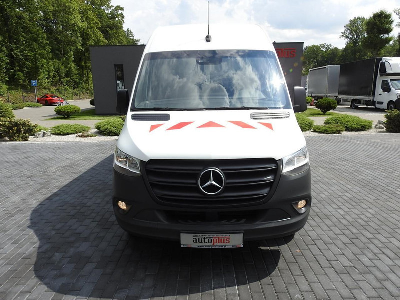 Mercedes-Benz SPRINTER FURGON BRYGADÓWKA  5 MIEJSC TEMPOMAT NAWIGACJA KLIMATYZ - Микроавтобус, Пассажирский фургон: фото 5 Mercedes-Benz SPRINTER FURGON BRYGADÓWKA  5 MIEJSC TEMPOMAT NAWIGACJA KLIMATYZ - Микроавтобус, Пассажирский фургон: фото 5