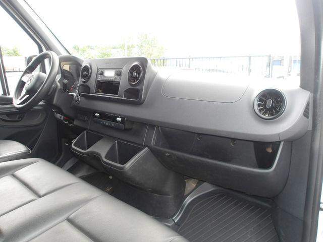 Цельнометаллический фургон Mercedes-Benz Sprinter 316 cdi Van: фото 15 Цельнометаллический фургон Mercedes-Benz Sprinter 316 cdi Van: фото 15