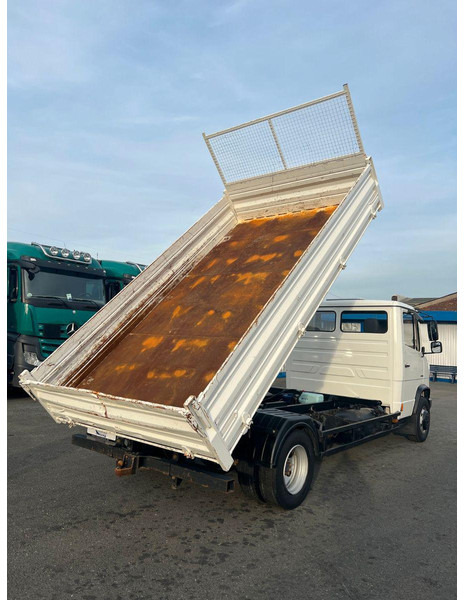 Mercedes-Benz Vario 816 816/AHK/ Blatt-Blatt /Radstand 4250mm - Самосвал: фото 4 Mercedes-Benz Vario 816 816/AHK/ Blatt-Blatt /Radstand 4250mm - Самосвал: фото 4