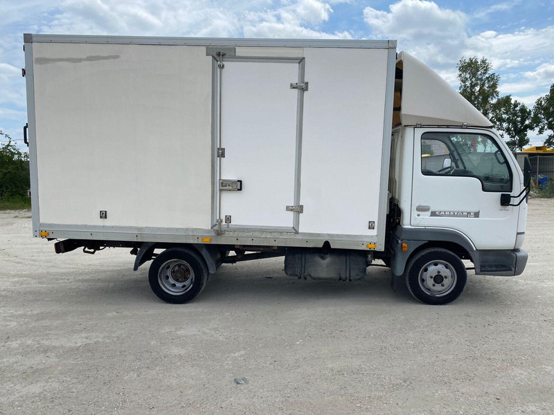 Nissan Cabstar 3,0 tdi Frigo + meat hook - 3,5t - Фургон-рефрижератор: фото 5 Nissan Cabstar 3,0 tdi Frigo + meat hook - 3,5t - Фургон-рефрижератор: фото 5