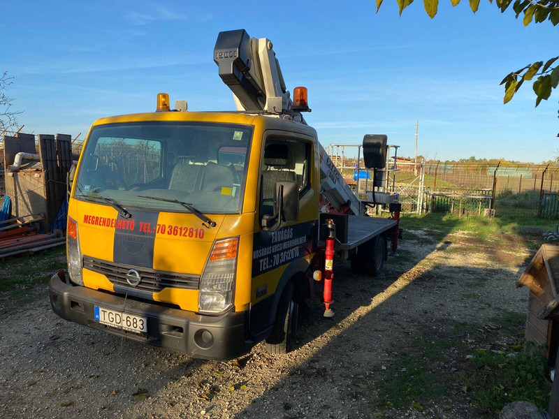 Nissan Cabstar 35.12 - ISOLI PT 225 aerial working platform 22,5m - 3,5 - Грузовик с подъемником: фото 2 Nissan Cabstar 35.12 - ISOLI PT 225 aerial working platform 22,5m - 3,5 - Грузовик с подъемником: фото 2