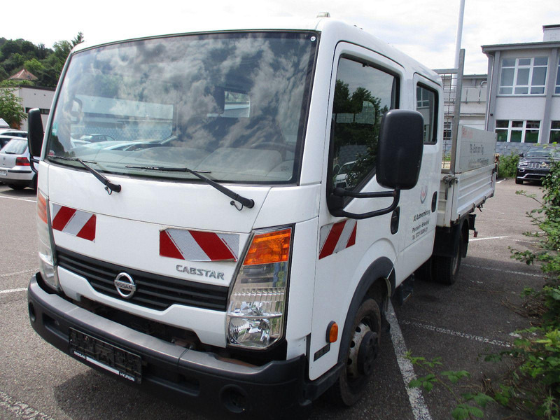 Nissan Cabstar Cabstar 35.XX Doppelkabine - Грузовик бортовой/ Платформа: фото 1 Nissan Cabstar Cabstar 35.XX Doppelkabine - Грузовик бортовой/ Платформа: фото 1