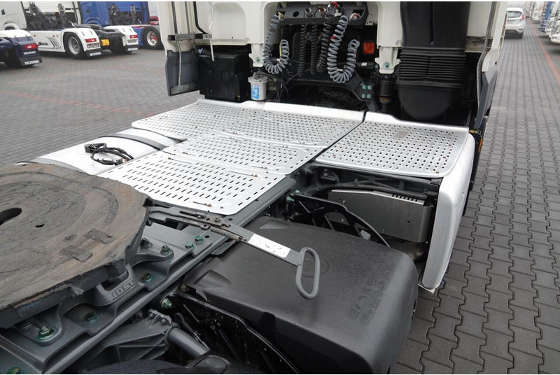 Тягач DAF XF 460 / SPACE CAB / I-PARK COOL / SPROWADZONY / PO KONTRAKCIE S: фото 17 Тягач DAF XF 460 / SPACE CAB / I-PARK COOL / SPROWADZONY / PO KONTRAKCIE S: фото 17