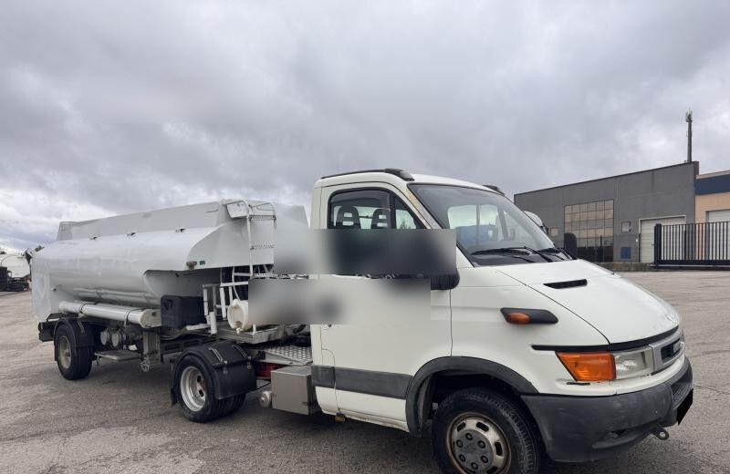 Iveco 35C15 - Тягач: фото 3 Iveco 35C15 - Тягач: фото 3