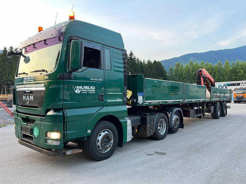 MAN TGX 26.440 6x2 + Flatbed semi trailer + Crane PK26002 - Тягач: фото 1 MAN TGX 26.440 6x2 + Flatbed semi trailer + Crane PK26002 - Тягач: фото 1