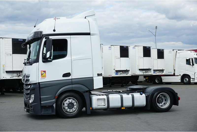 Mercedes-Benz ACTROS / 1851 / EURO 6 / ACC / MEGA / LOW DECK / BIG SPACE - Тягач: фото 3 Mercedes-Benz ACTROS / 1851 / EURO 6 / ACC / MEGA / LOW DECK / BIG SPACE - Тягач: фото 3