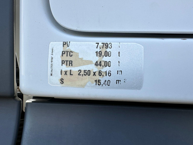 Mercedes-Benz Actros 1845 в лизинг Mercedes-Benz Actros 1845: фото 8