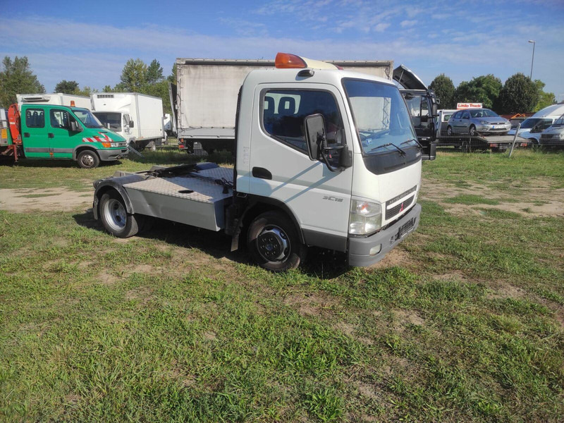 Mitsubishi CANTER 35 C 15 - BE Mini Trekker - SZM - Тягач: фото 1 Mitsubishi CANTER 35 C 15 - BE Mini Trekker - SZM - Тягач: фото 1