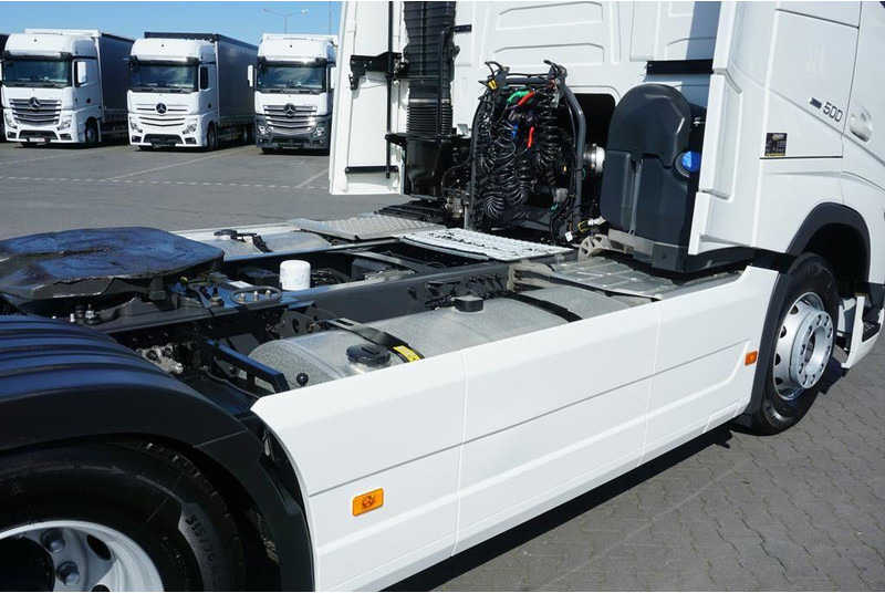 Тягач Volvo FH / 500 / I – SAVE / XL / EURO 6 / ACC / I -COOL / NOWY MODEL: фото 14 Тягач Volvo FH / 500 / I – SAVE / XL / EURO 6 / ACC / I -COOL / NOWY MODEL: фото 14