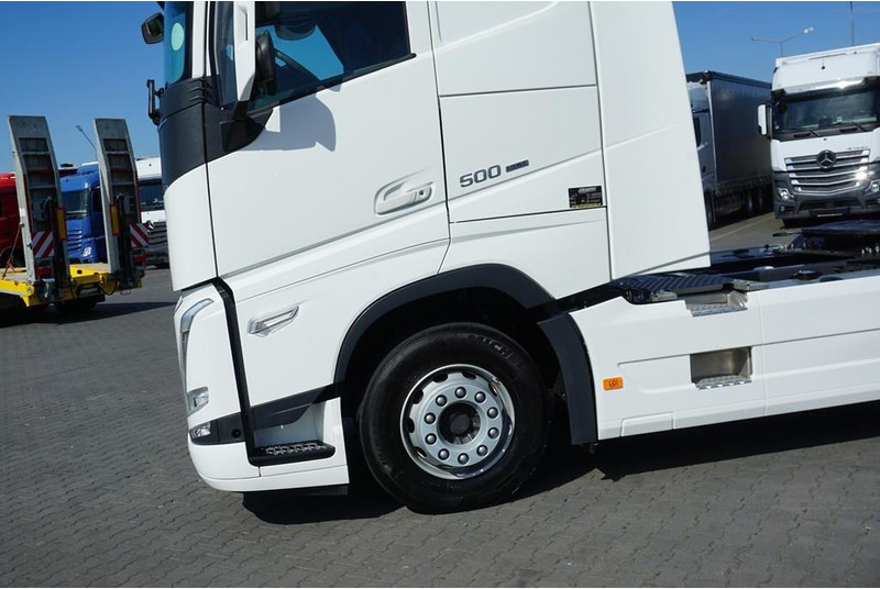 Тягач Volvo FH / 500 / I – SAVE / XL / EURO 6 / ACC / I -COOL / NOWY MODEL: фото 18 Тягач Volvo FH / 500 / I – SAVE / XL / EURO 6 / ACC / I -COOL / NOWY MODEL: фото 18