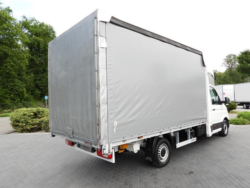Volkswagen CRAFTER - Грузовик с закрытым кузовом: фото 3 Volkswagen CRAFTER - Грузовик с закрытым кузовом: фото 3