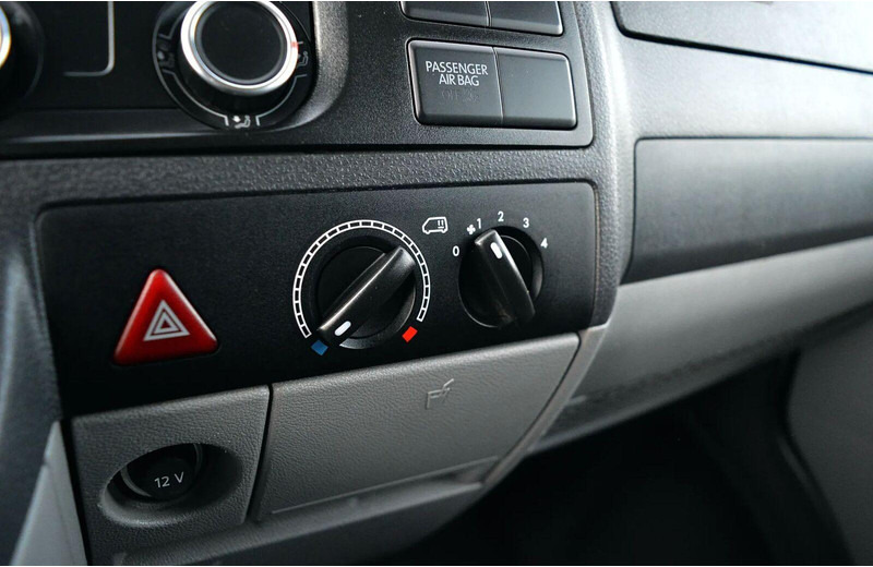 Микроавтобус, Пассажирский фургон Volkswagen Transporter T5 9-sits 9 Person TOP: фото 14 Микроавтобус, Пассажирский фургон Volkswagen Transporter T5 9-sits 9 Person TOP: фото 14