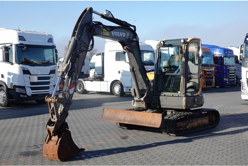 Volvo ECR58D - Мини-экскаватор: фото 1 Volvo ECR58D - Мини-экскаватор: фото 1