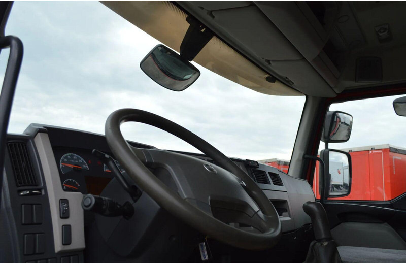 Грузовик бортовой/ Платформа, Автоманипулятор Volvo FE 18.320 FLATBED CRANE: фото 9 Грузовик бортовой/ Платформа, Автоманипулятор Volvo FE 18.320 FLATBED CRANE: фото 9