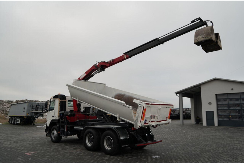 Volvo FMX 380 / 6x4 / WYWROTKA + HDS HMF 1820 K2 / HYDROBURTA / STEROW - Самосвал, Автоманипулятор: фото 3 Volvo FMX 380 / 6x4 / WYWROTKA + HDS HMF 1820 K2 / HYDROBURTA / STEROW - Самосвал, Автоманипулятор: фото 3