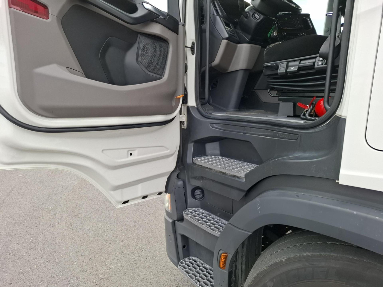 SCANIA SCANIA R500 CR20H - Тягач: фото 2 SCANIA SCANIA R500 CR20H - Тягач: фото 2