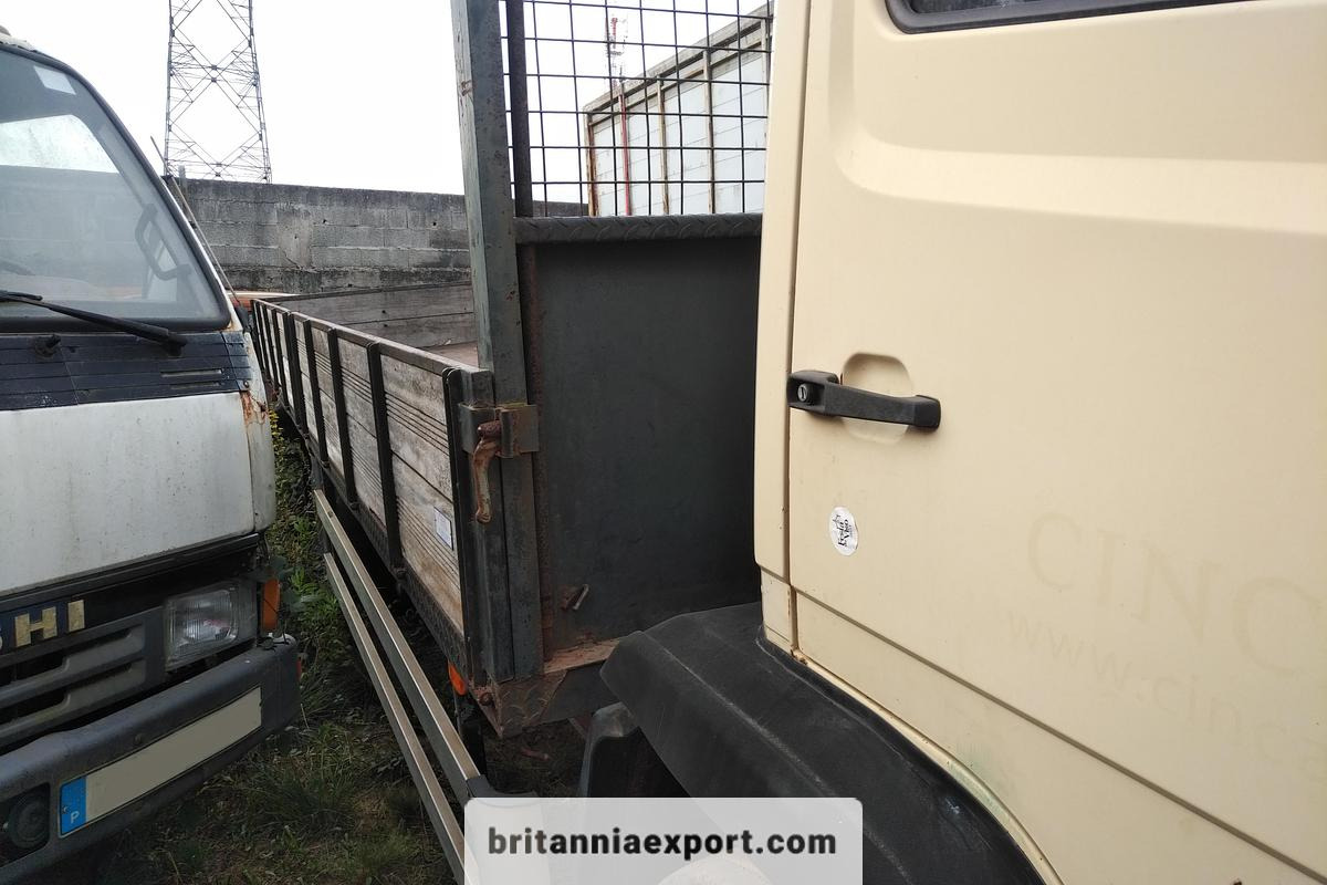 MERCEDES-BENZ 1314 | OM366 6 Cylinder | 4x2 6 Tyres | 13 Ton | On Springs - Грузовик бортовой/ Платформа: фото 4 MERCEDES-BENZ 1314 | OM366 6 Cylinder | 4x2 6 Tyres | 13 Ton | On Springs - Грузовик бортовой/ Платформа: фото 4