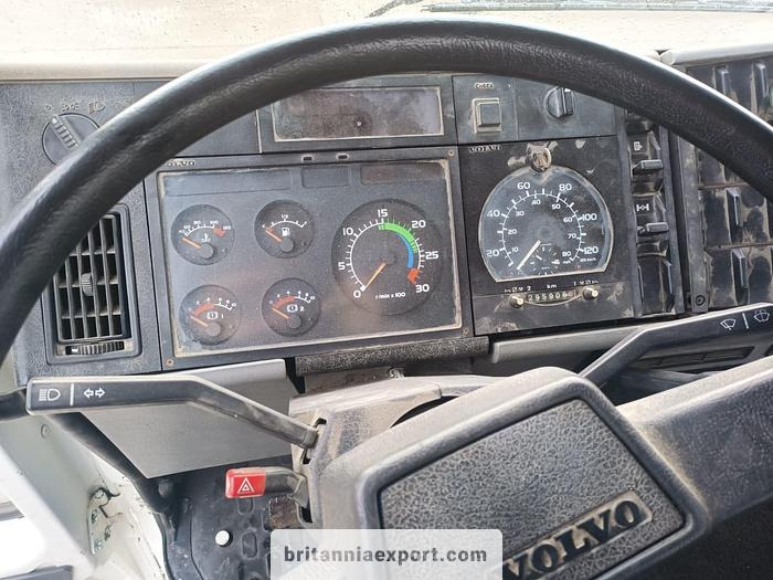 Грузовик-шасси VOLVO FL619 Intercooler | Manual Pump | 19 Ton | On 10 Studs | Full Springs Suspension |: фото 9