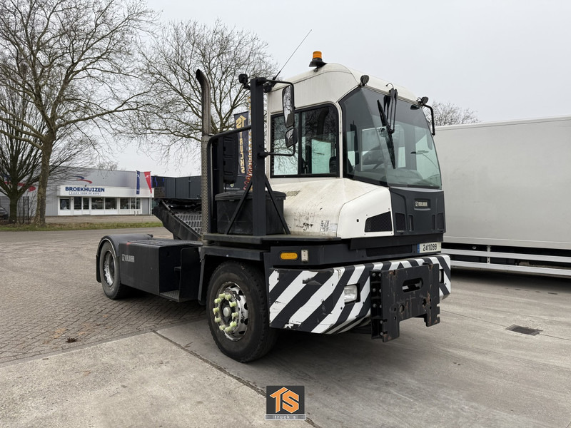 Kalmar T2 TERMINAL TRUCK - 11423 HOURS - TOP! - Тягач: фото 2 Kalmar T2 TERMINAL TRUCK - 11423 HOURS - TOP! - Тягач: фото 2