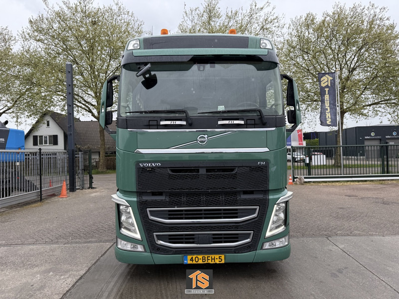 Volvo FH 460 - 2 TANKS - NL TOP TRUCK - HEBESATTEL - LIFTING FIFTH WHEEL - TUV 9/25 - Тягач: фото 2 Volvo FH 460 - 2 TANKS - NL TOP TRUCK - HEBESATTEL - LIFTING FIFTH WHEEL - TUV 9/25 - Тягач: фото 2