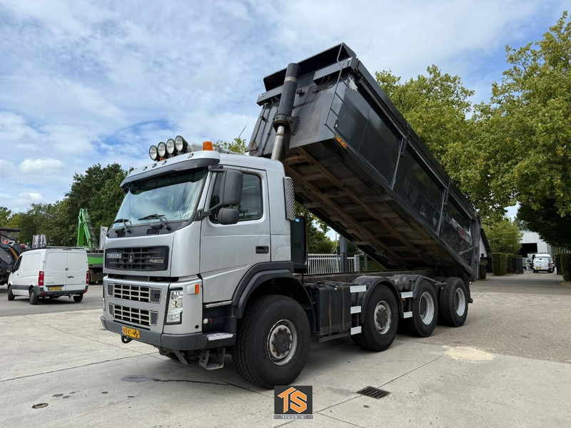 Volvo FM2000-T TERBERG 8X8 - EURO 5 - AUTOMATIC - KIPPER/TIPPER - NL TRUCK - ISOLATED HARDOX - TOP! - Самосвал: фото 1 Volvo FM2000-T TERBERG 8X8 - EURO 5 - AUTOMATIC - KIPPER/TIPPER - NL TRUCK - ISOLATED HARDOX - TOP! - Самосвал: фото 1