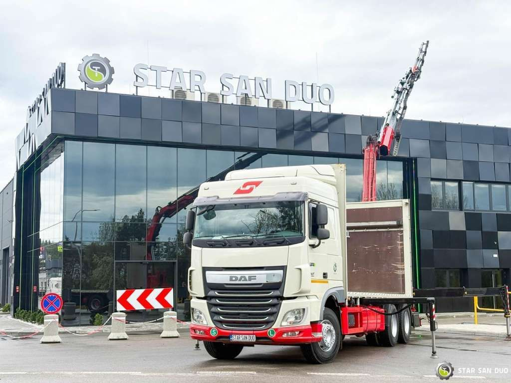 DAF XF 440 6x2 Fassi F365 FLY JIBCranePallet Grippe - Автоманипулятор: фото 4 DAF XF 440 6x2 Fassi F365 FLY JIBCranePallet Grippe - Автоманипулятор: фото 4