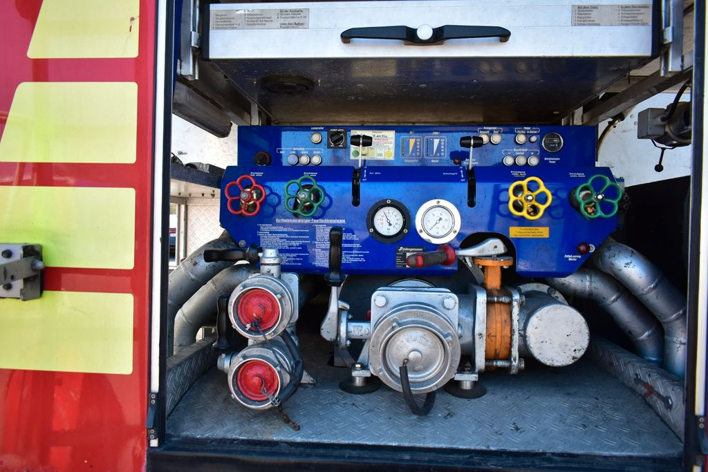 Пожарная машина MAN 4x4 Firetruck Feuerwehr DOKA Expedition Camper: фото 18 Пожарная машина MAN 4x4 Firetruck Feuerwehr DOKA Expedition Camper: фото 18