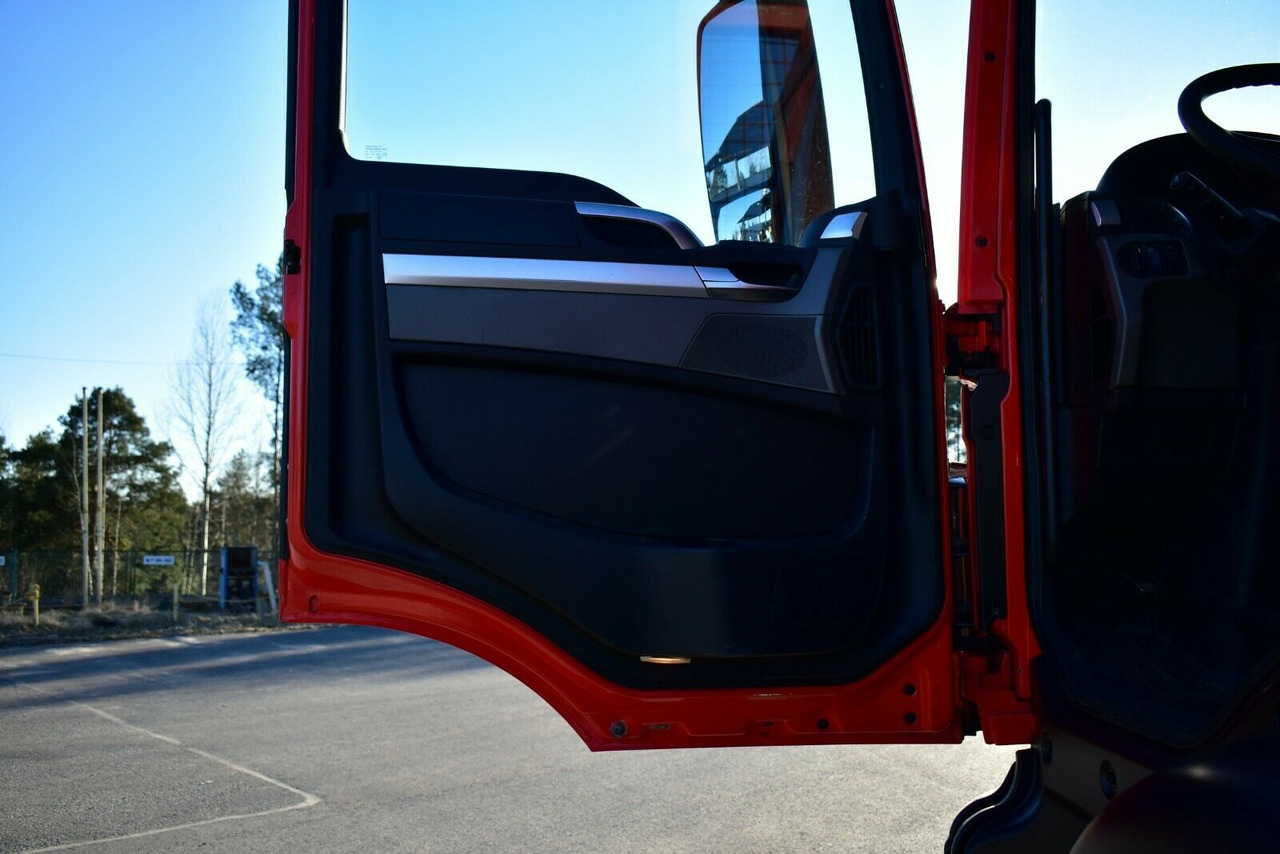 Автоманипулятор, Грузовик бортовой/ Платформа MAN TGS 35.400 8x4 Palfinger PK 34002 Winch KRAN MAN TGS 35.400 8x4 Palfinger PK 34002 Winch KRAN: фото 25 Автоманипулятор, Грузовик бортовой/ Платформа MAN TGS 35.400 8x4 Palfinger PK 34002 Winch KRAN MAN TGS 35.400 8x4 Palfinger PK 34002 Winch KRAN: фото 25