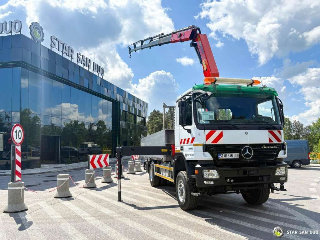 Mercedes-Benz ACTROS 2044A 4x4 Palfinger PK 20002 hds Crane - Автоманипулятор: фото 2 Mercedes-Benz ACTROS 2044A 4x4 Palfinger PK 20002 hds Crane - Автоманипулятор: фото 2