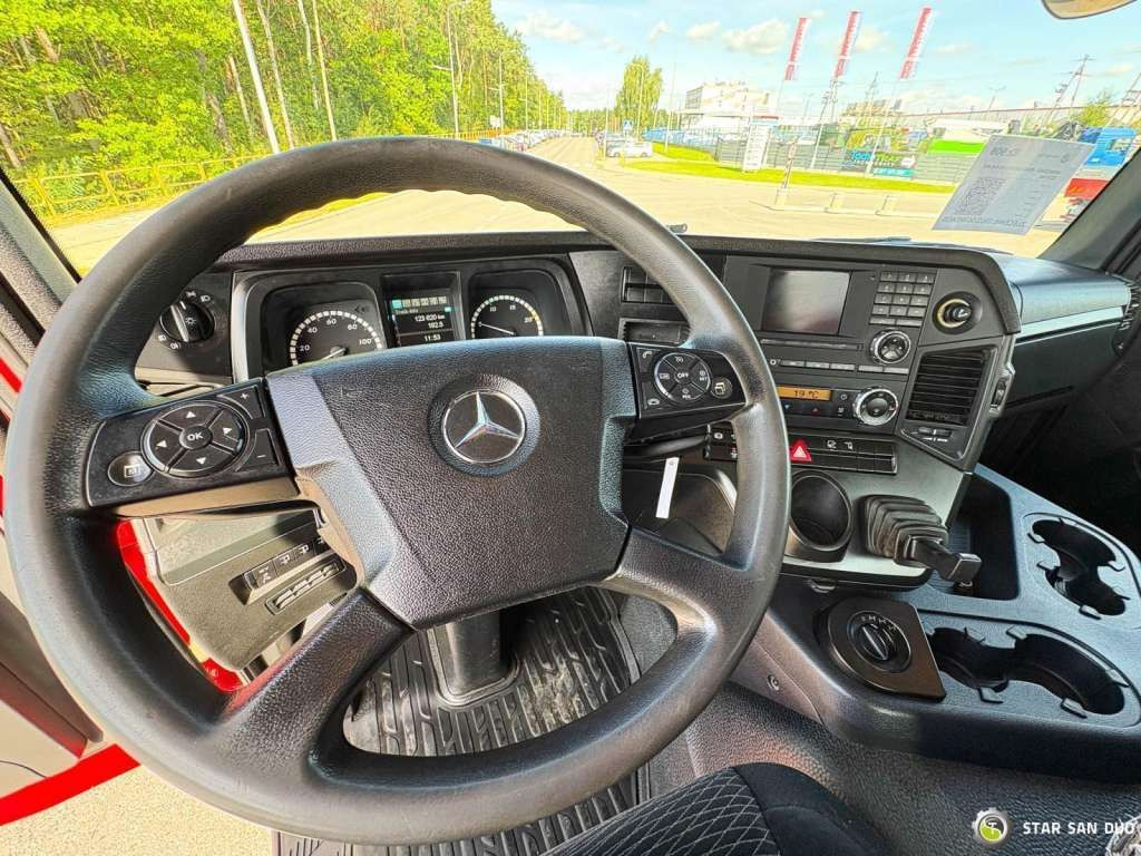 Автоманипулятор Mercedes-Benz  AROCS 3345 6x6 HMF 3220 Winch Crane tipper: фото 15