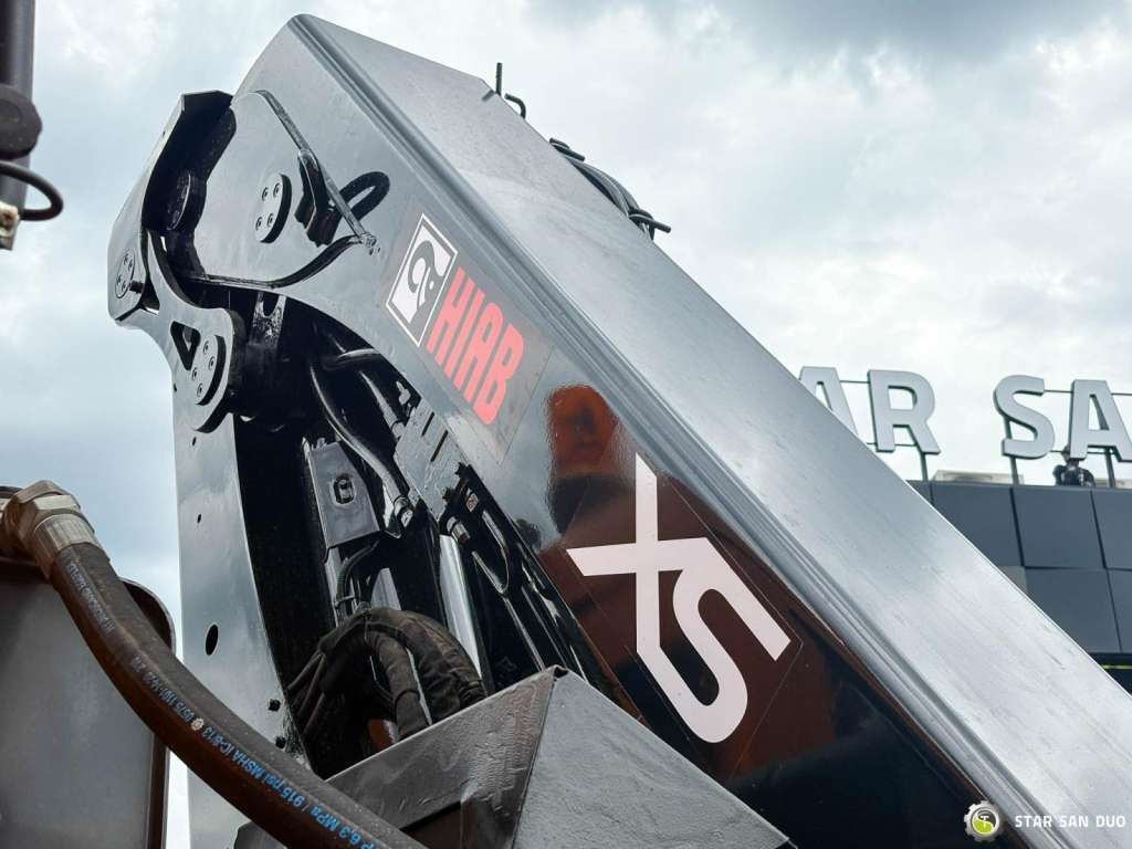 Самосвал Mercedes-Benz Actros 1841 AK 4x4 Hiab 288E-7 Crane Kipper: фото 23 Самосвал Mercedes-Benz Actros 1841 AK 4x4 Hiab 288E-7 Crane Kipper: фото 23