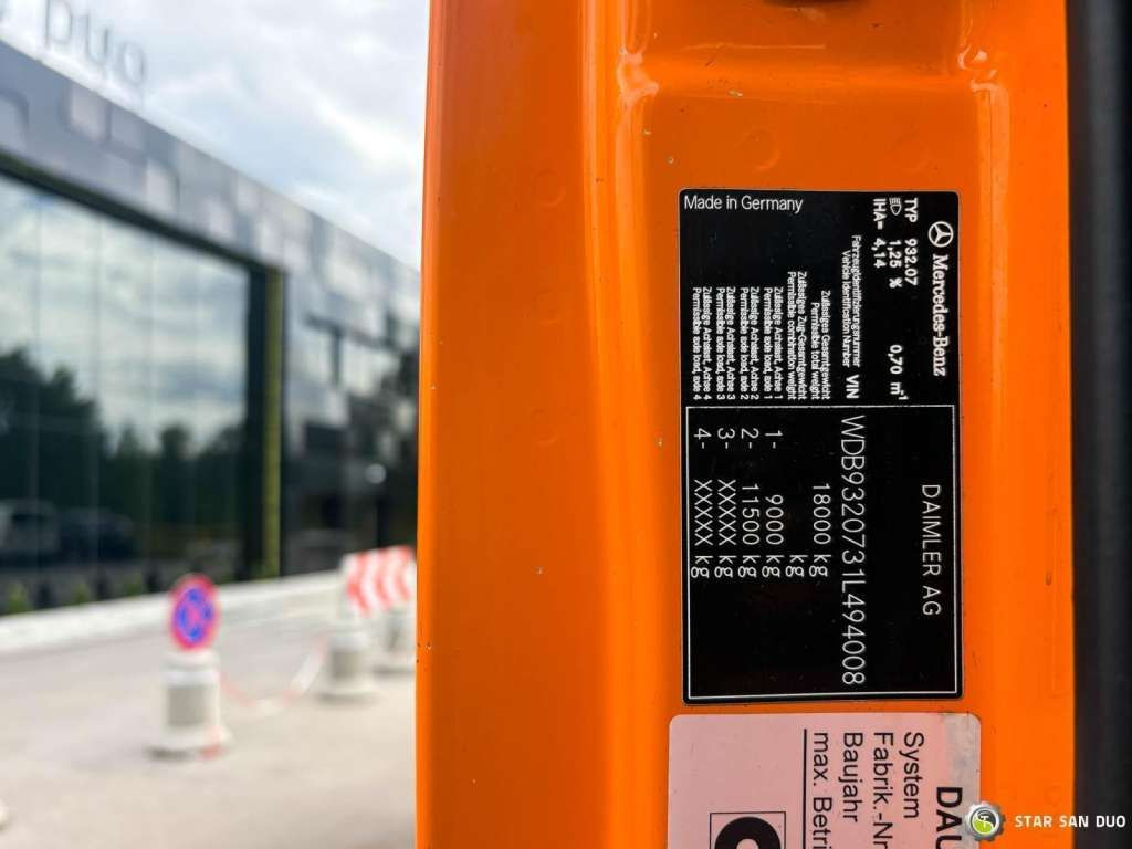 Самосвал Mercedes-Benz Actros 1841 AK 4x4 Hiab 288E-7 Crane Kipper: фото 22 Самосвал Mercedes-Benz Actros 1841 AK 4x4 Hiab 288E-7 Crane Kipper: фото 22