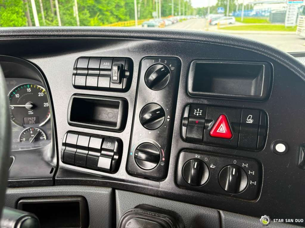 Самосвал Mercedes-Benz Actros 1841 AK 4x4 Hiab 288E-7 Crane Kipper: фото 18 Самосвал Mercedes-Benz Actros 1841 AK 4x4 Hiab 288E-7 Crane Kipper: фото 18