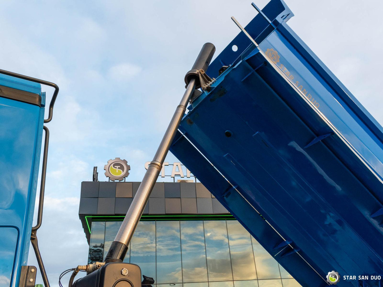 Самосвал : фото 5